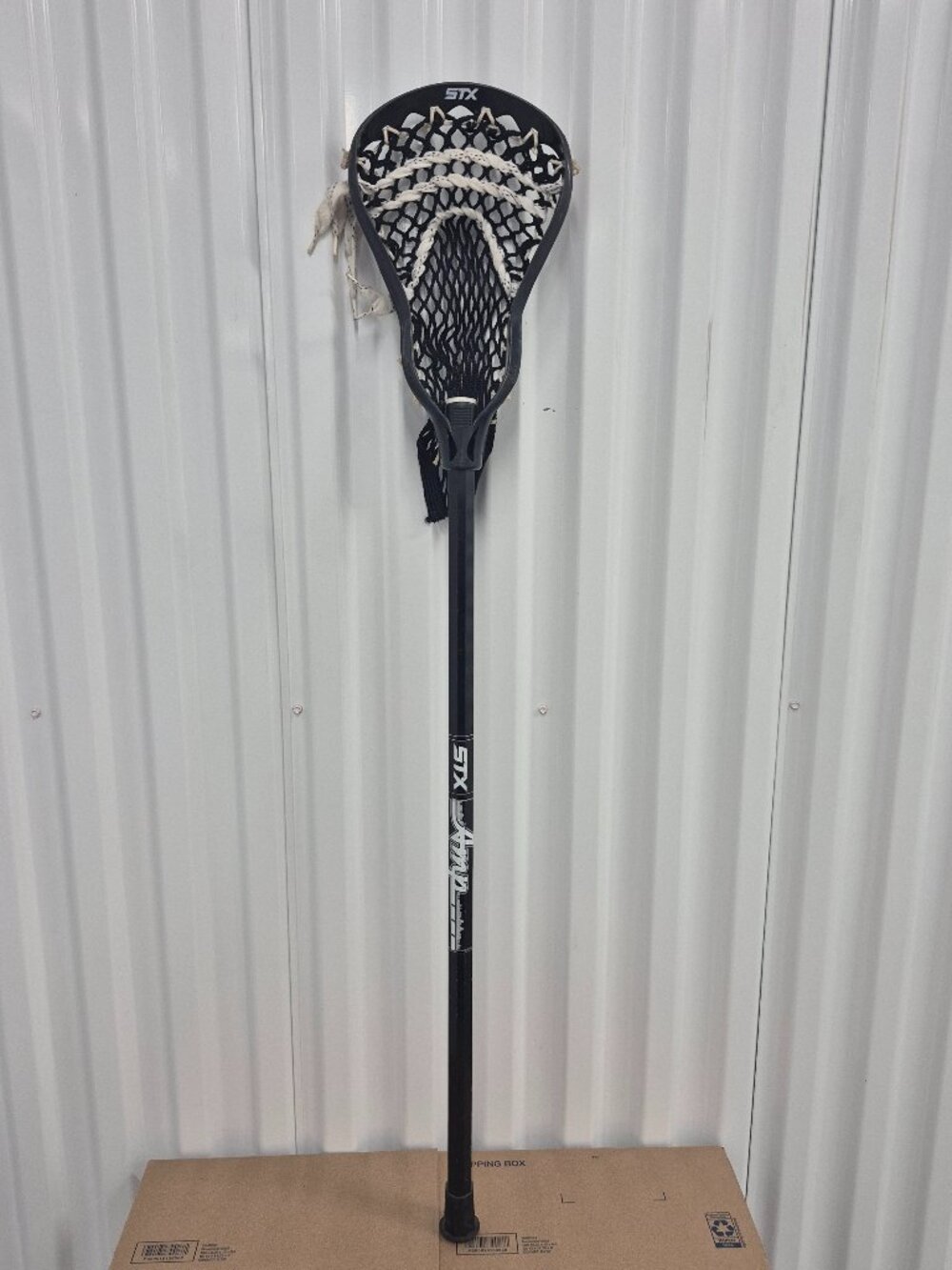 STX Amp Lacrosse Stick 40 1/2" with AV8u Head